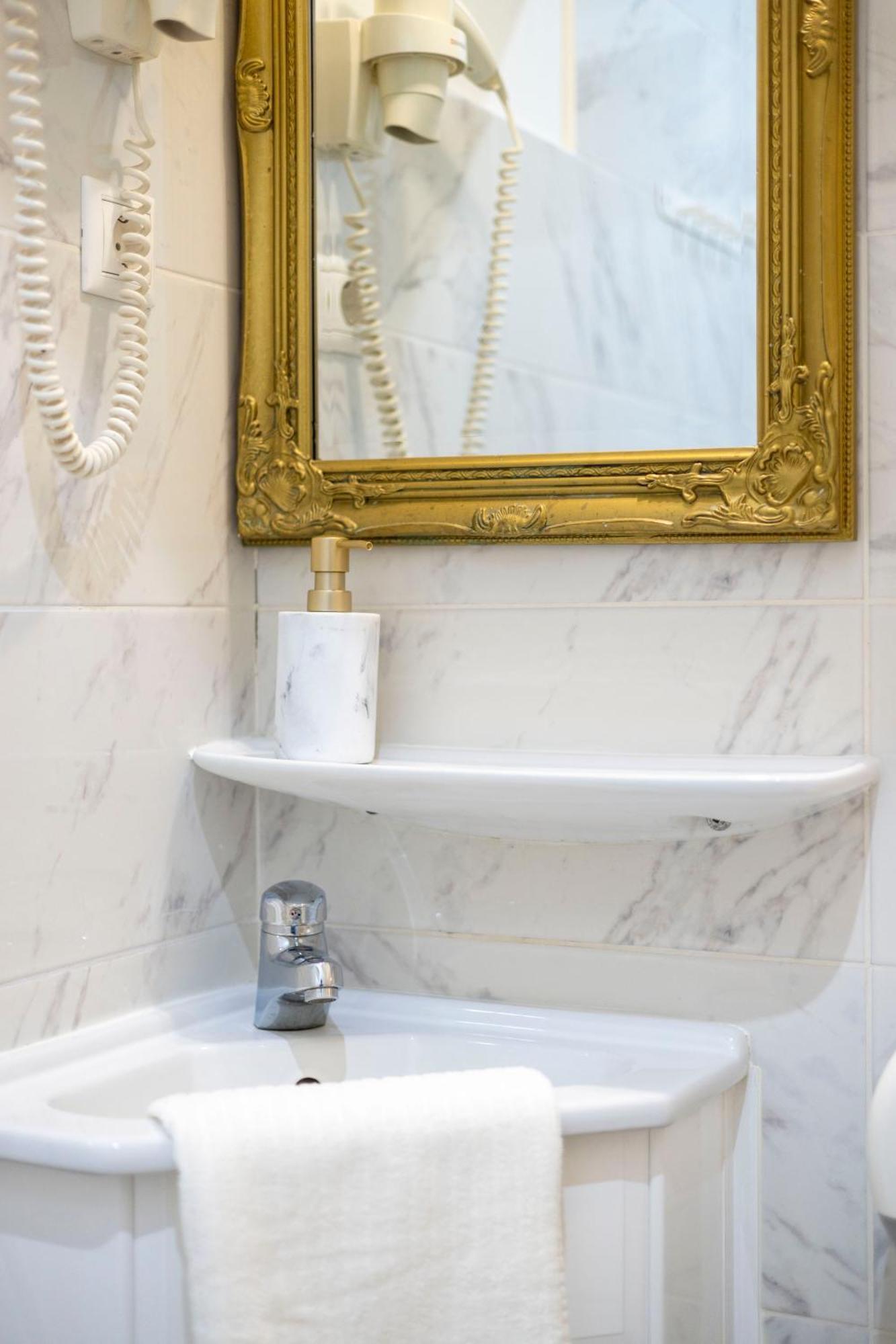 Exclusive Private Residence In The Center Of Bp W 4Bedrms, 4 Bathrms Budapest Ngoại thất bức ảnh